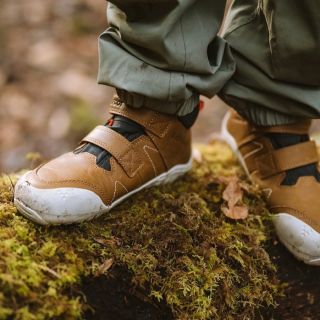 TRACKER AT ve velikostech 25-38 jsou na skladě. Tyto terénní barefootové boty jsou mini verzí naší nejprodávanější...